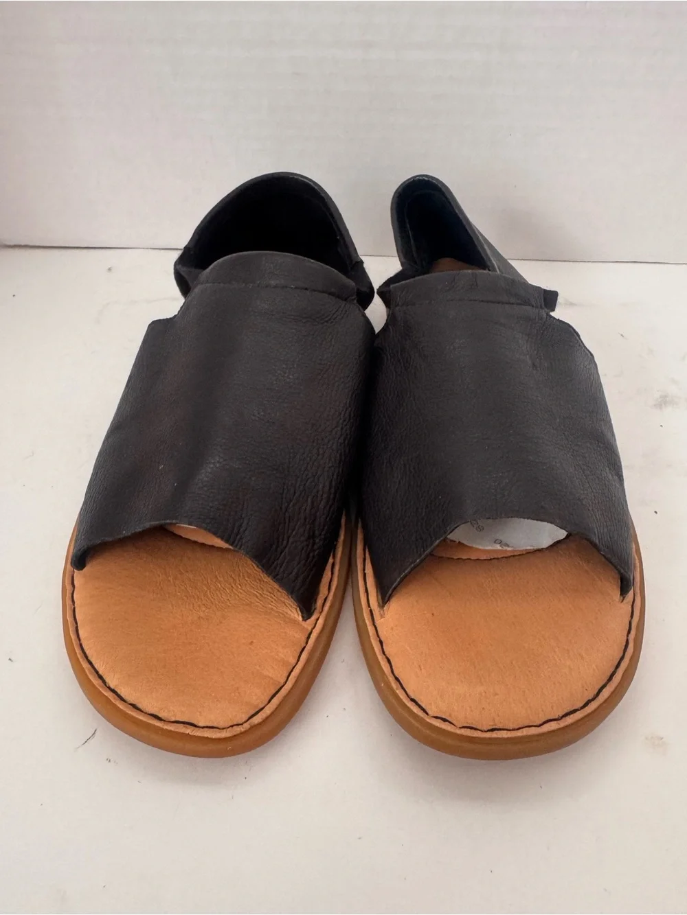 Born Brooke Black Leather Comfort Slide Sandals Women’s Size 10M Casual Slip-On